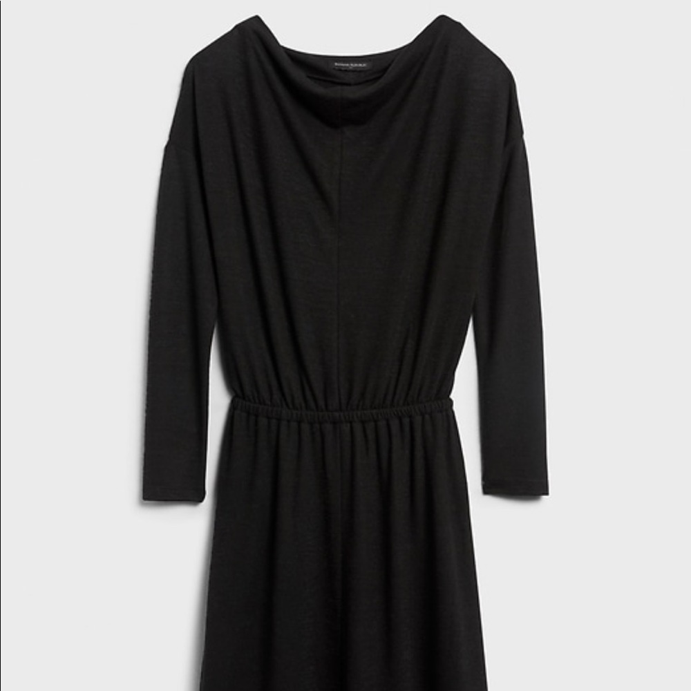 Dress 👗 - Picture 3 of 5